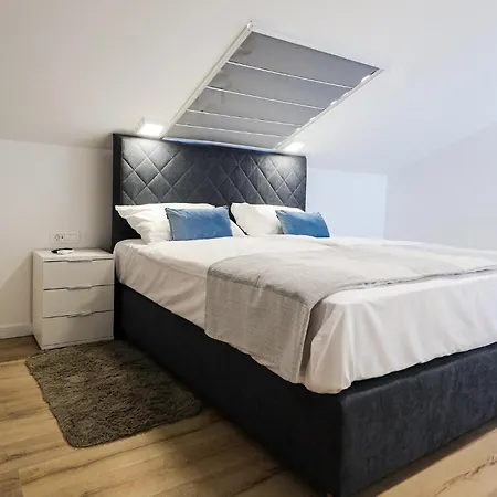 Apartmán Stunning In *