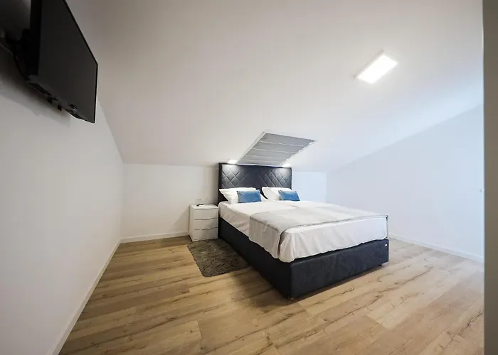 Gorgeous In With Wifi Apartment *